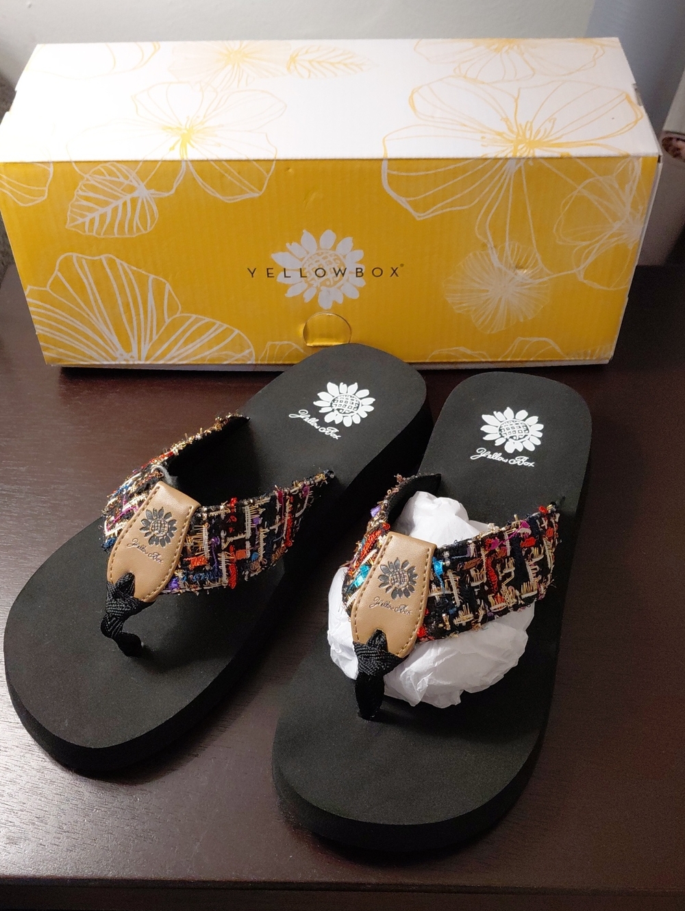 Yellow Box Frisia Black Platform Flip Flops  with Multicolor Tweed Detail. NWT